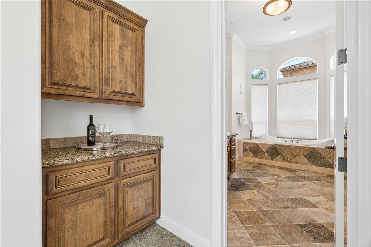 8625 Laurel Mist Court
