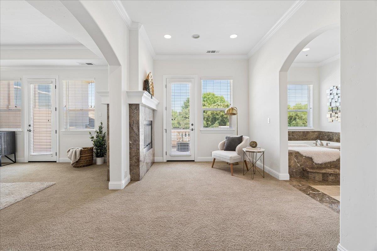 8625 Laurel Mist Court