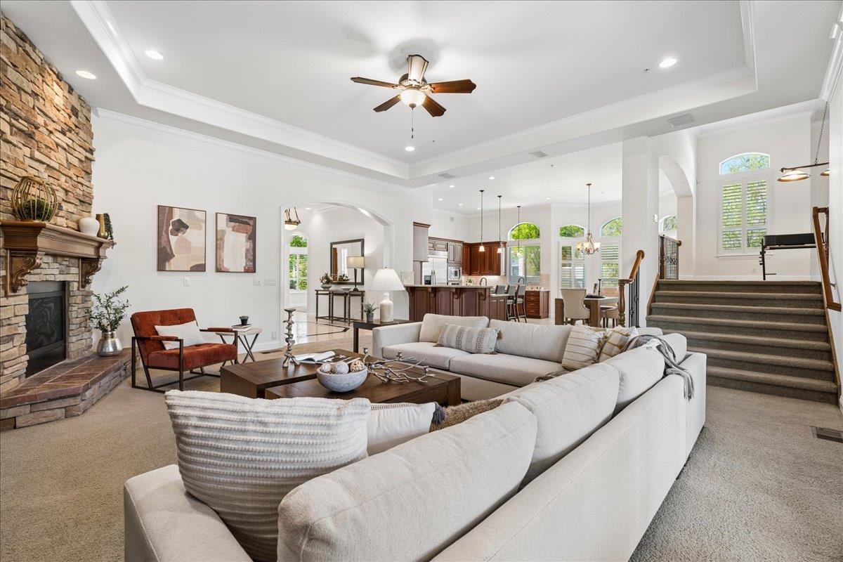 8625 Laurel Mist Court