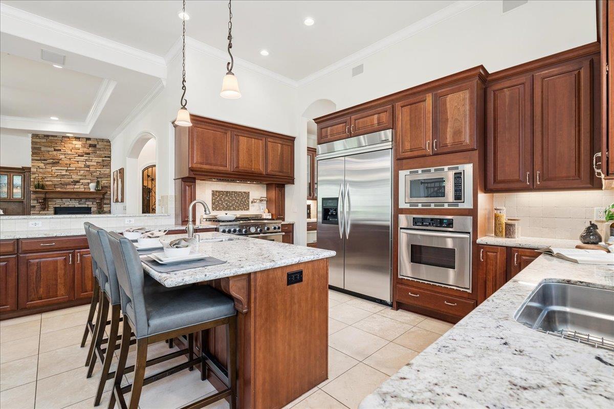 8625 Laurel Mist Court