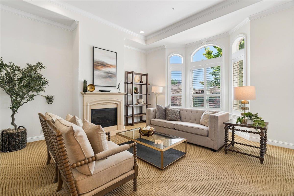 8625 Laurel Mist Court