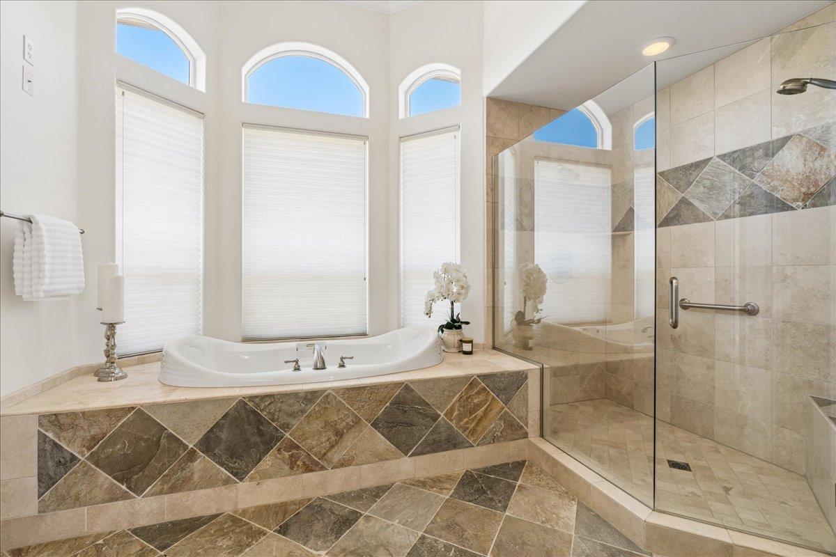 8625 Laurel Mist Court