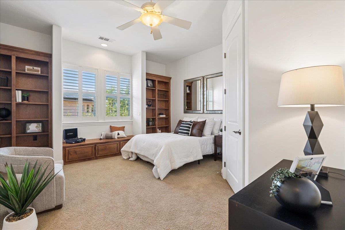 8625 Laurel Mist Court