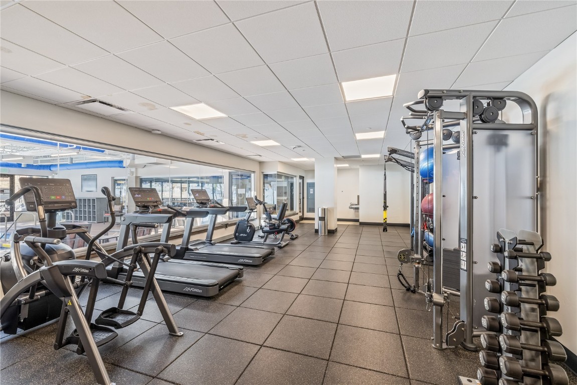 655 S Park AVENUE 305