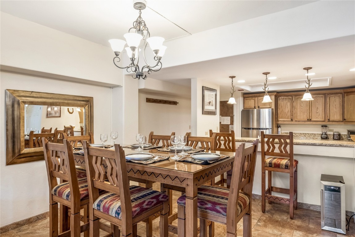 655 S Park AVENUE 305