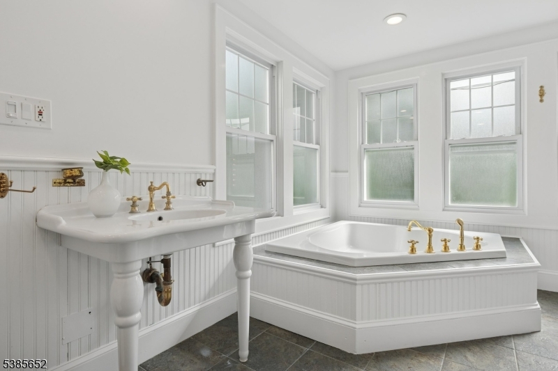 9 Wren Ct