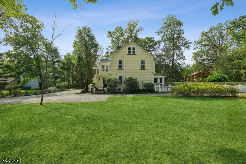 9 Wren Ct