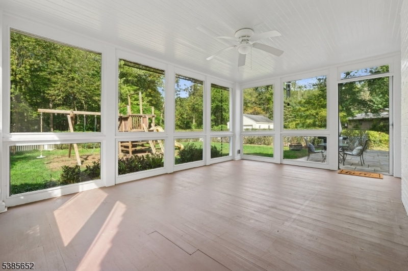 9 Wren Ct