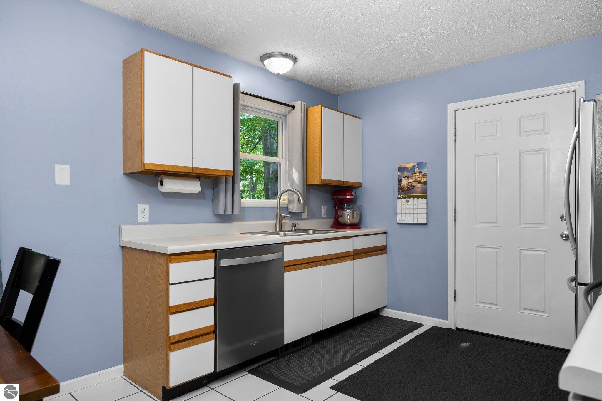 12050 Cabin Lane