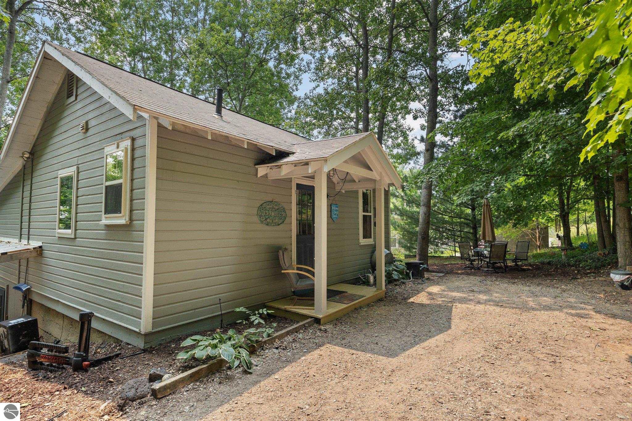 308 W Cayuga