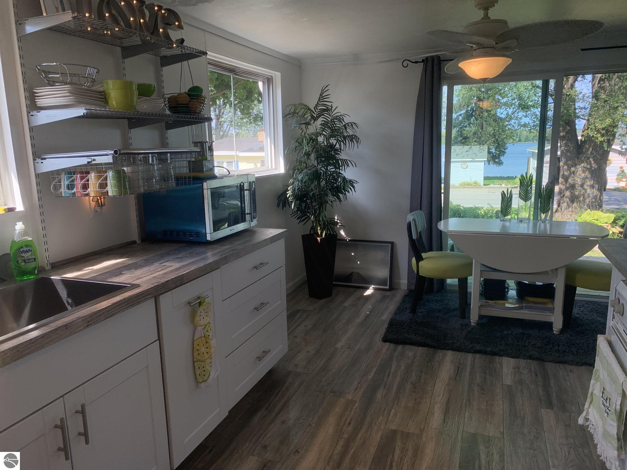 212 Lake
