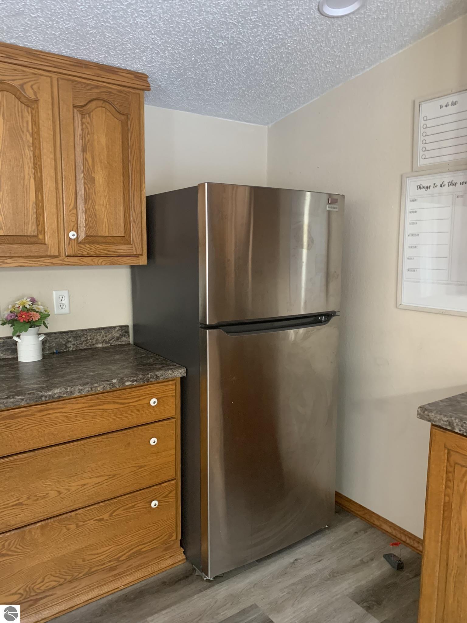 5085 Wintergreen Trail