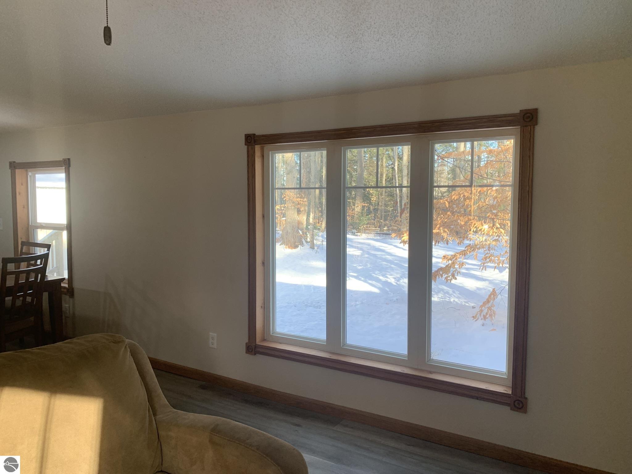 5085 Wintergreen Trail