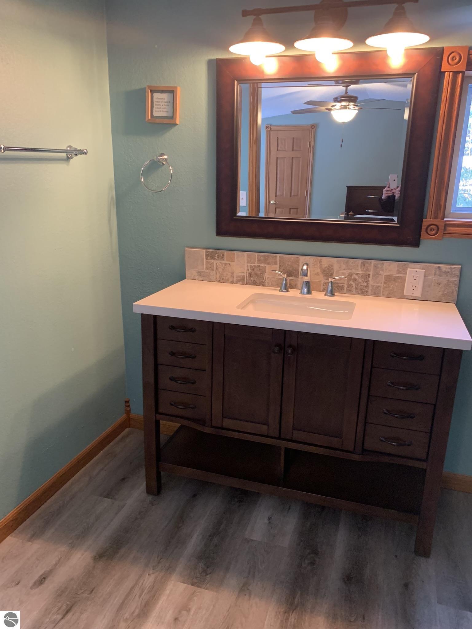 5085 Wintergreen Trail