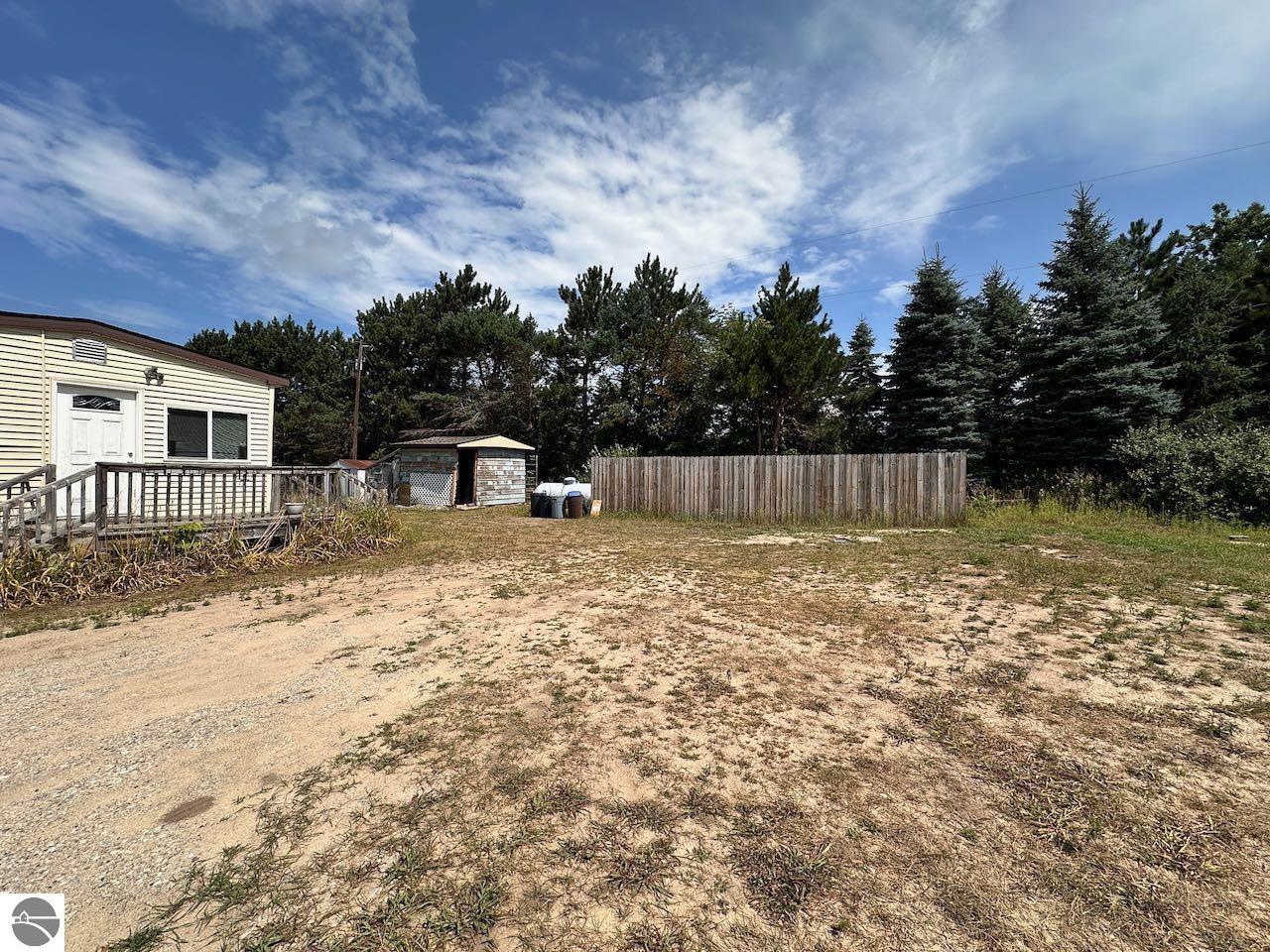 8872 Valley Road, Nw
