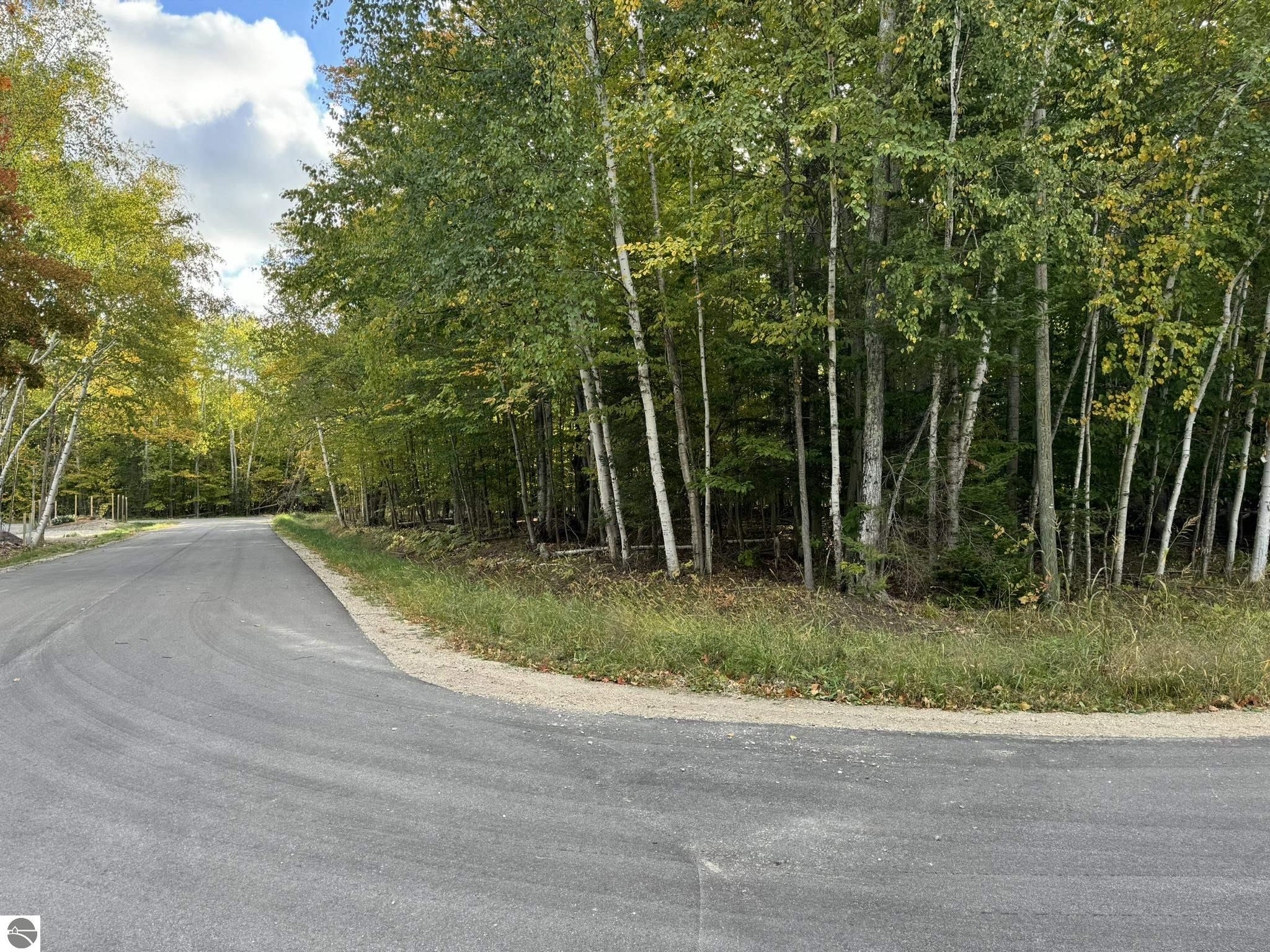 000 Was-Wa-Gun Trail