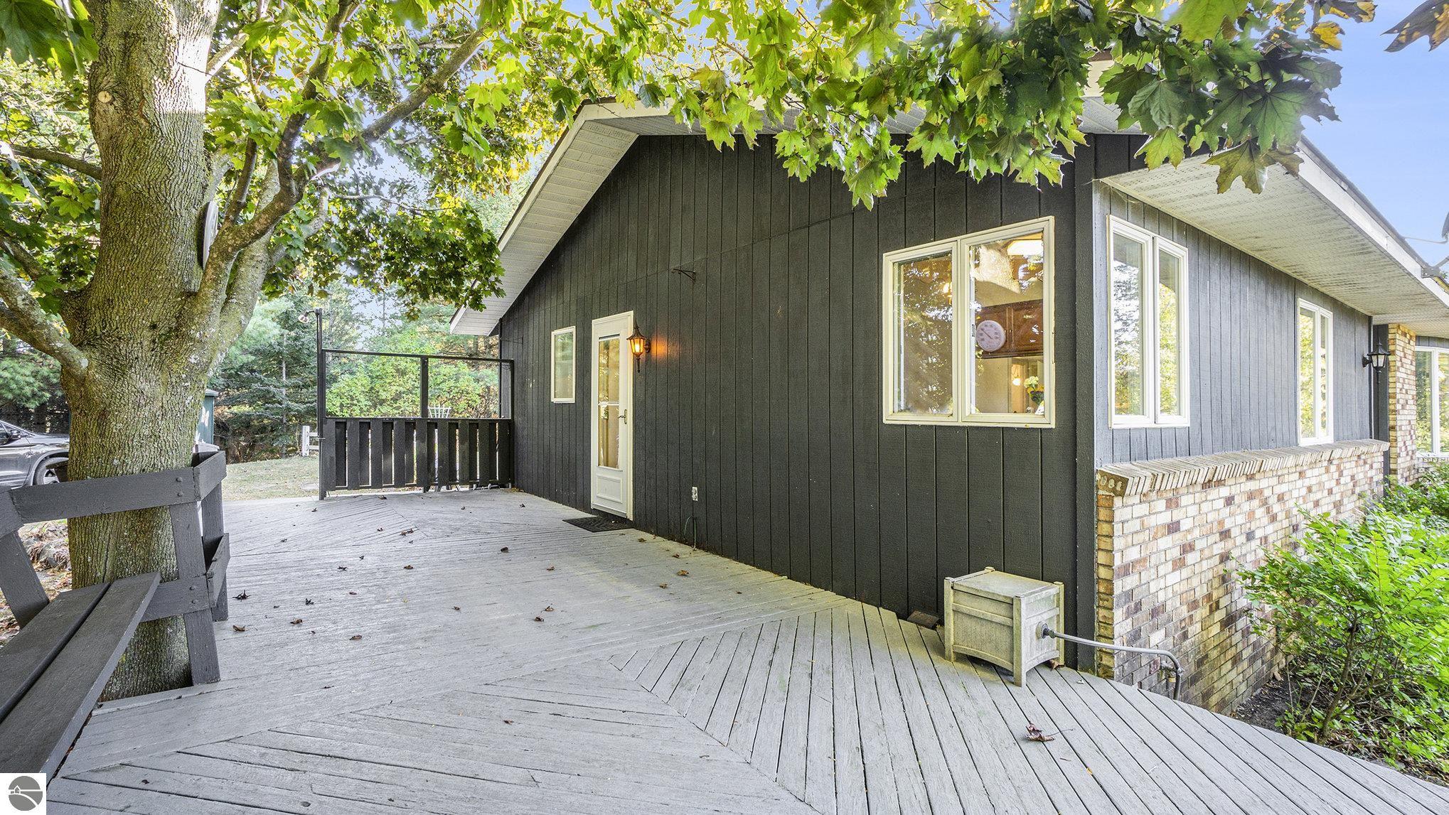 1068 Carlisle Road