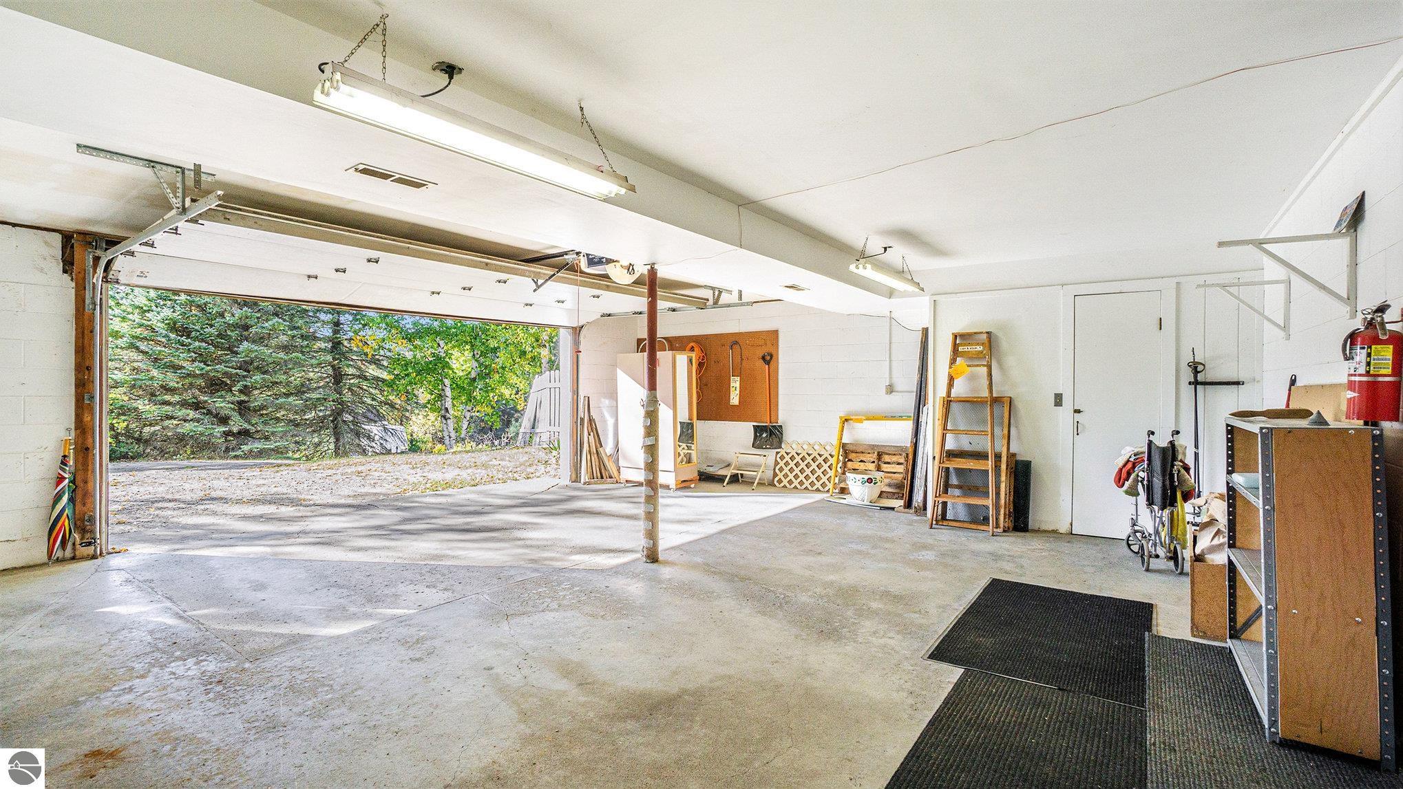 1068 Carlisle Road