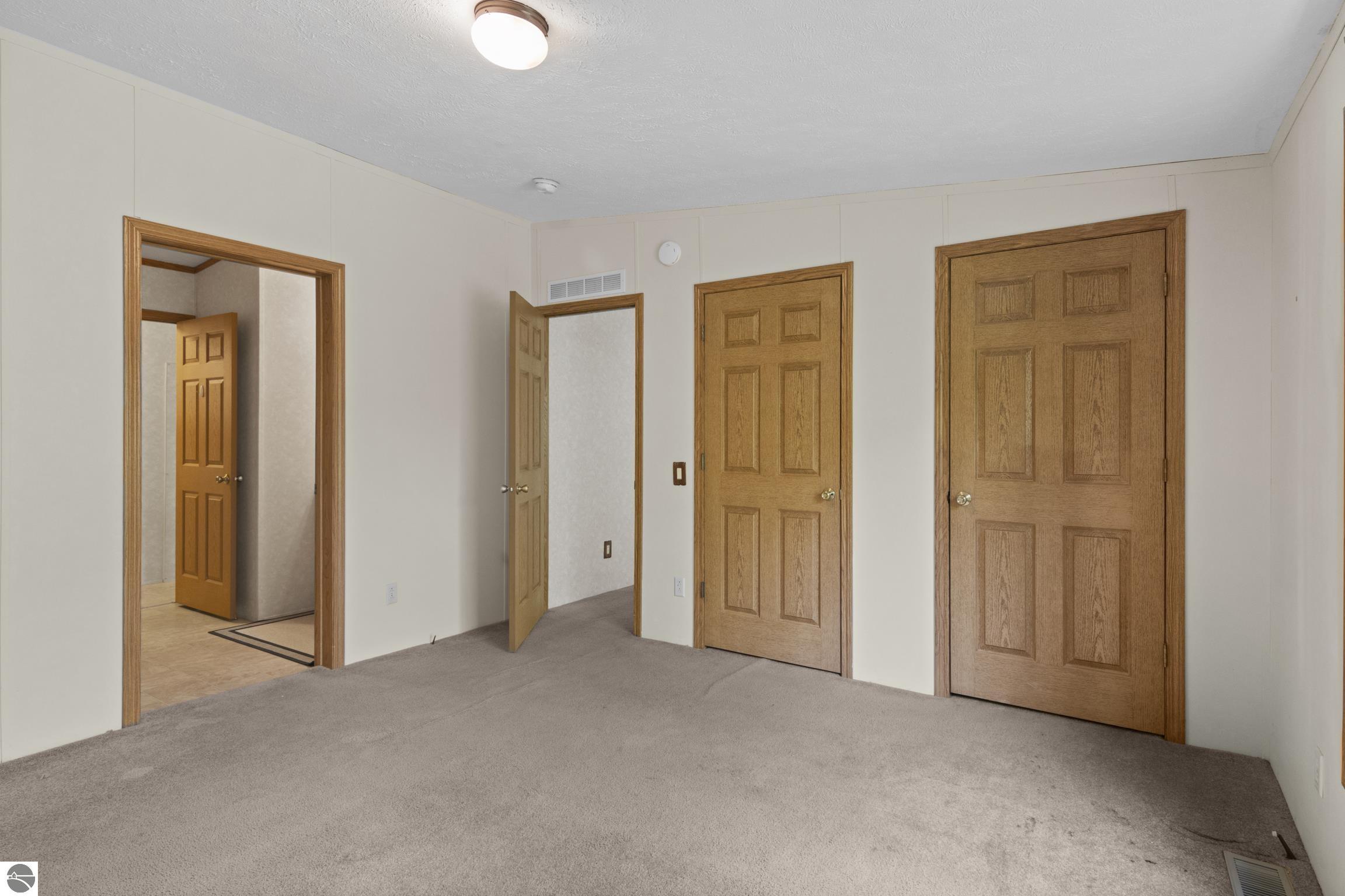 11748 NE Franklin Street