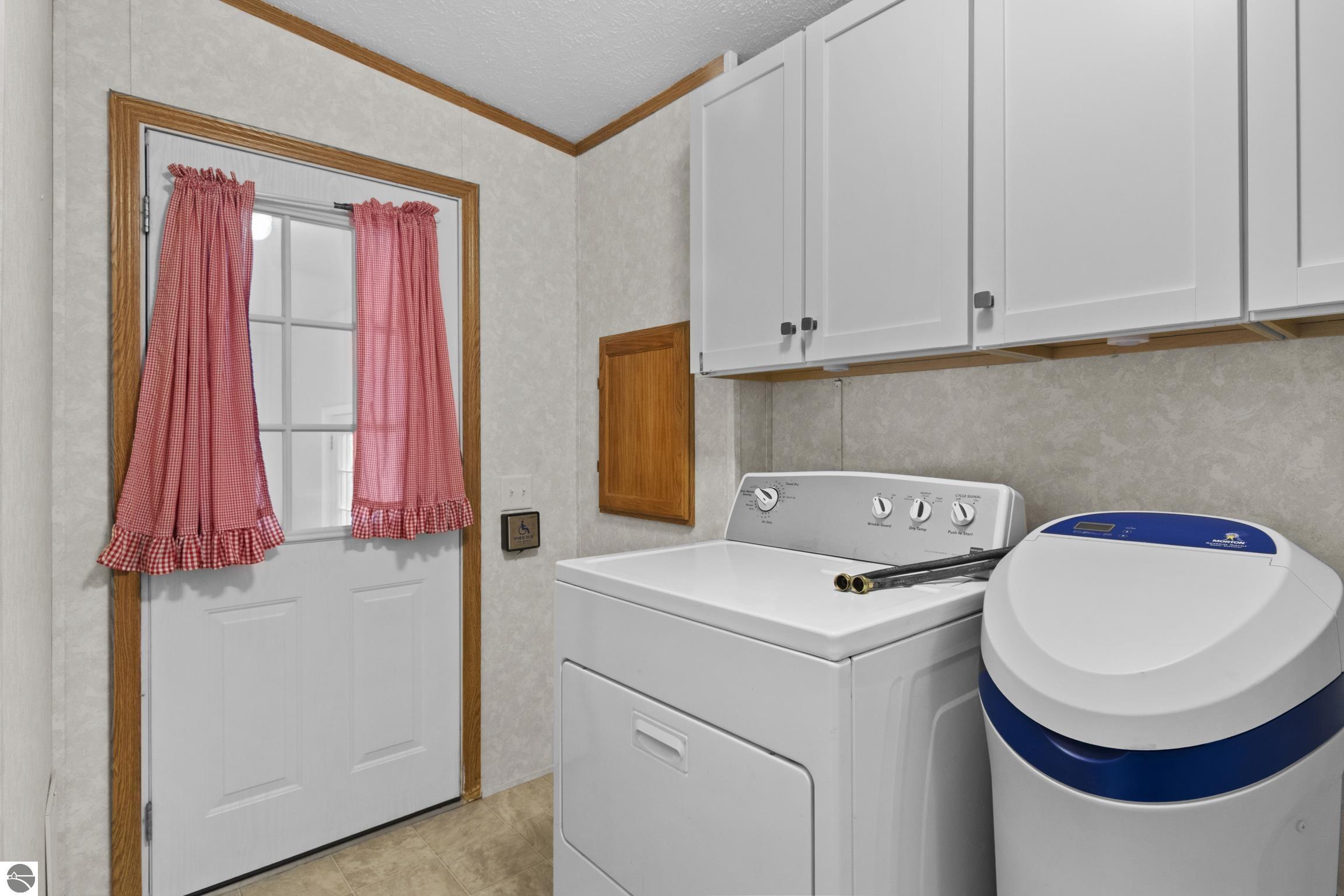 11748 NE Franklin Street