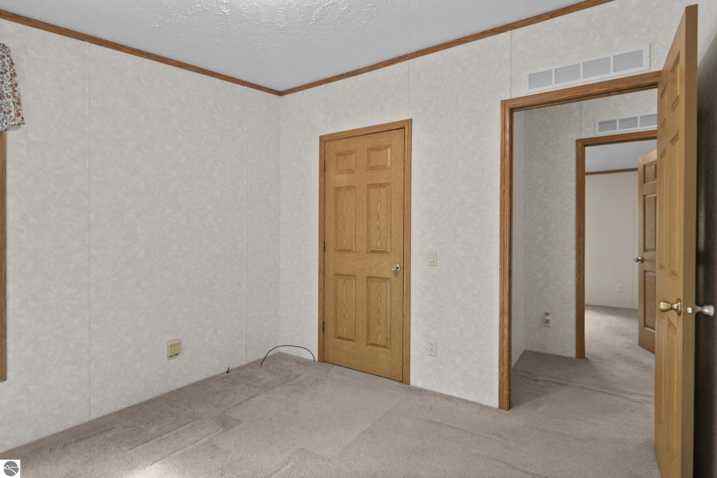 11748 NE Franklin Street