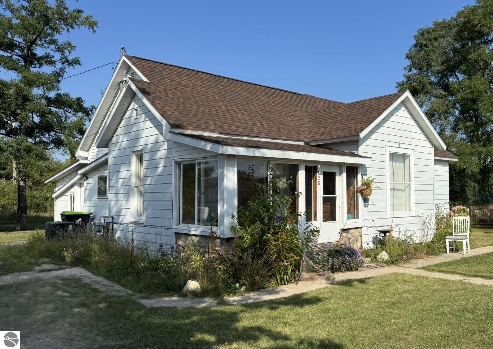 8281 Rapid City Road