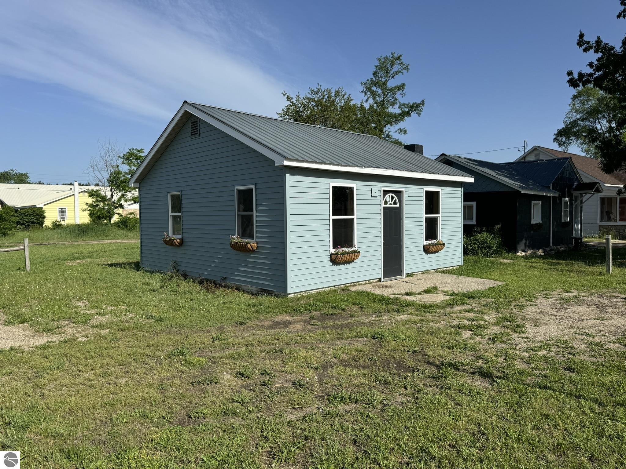 8281 Rapid City Road