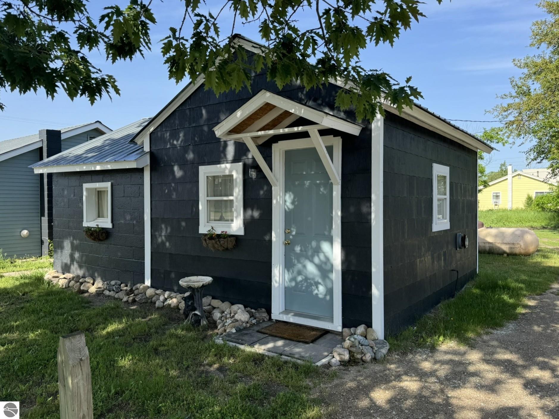 8281 Rapid City Road