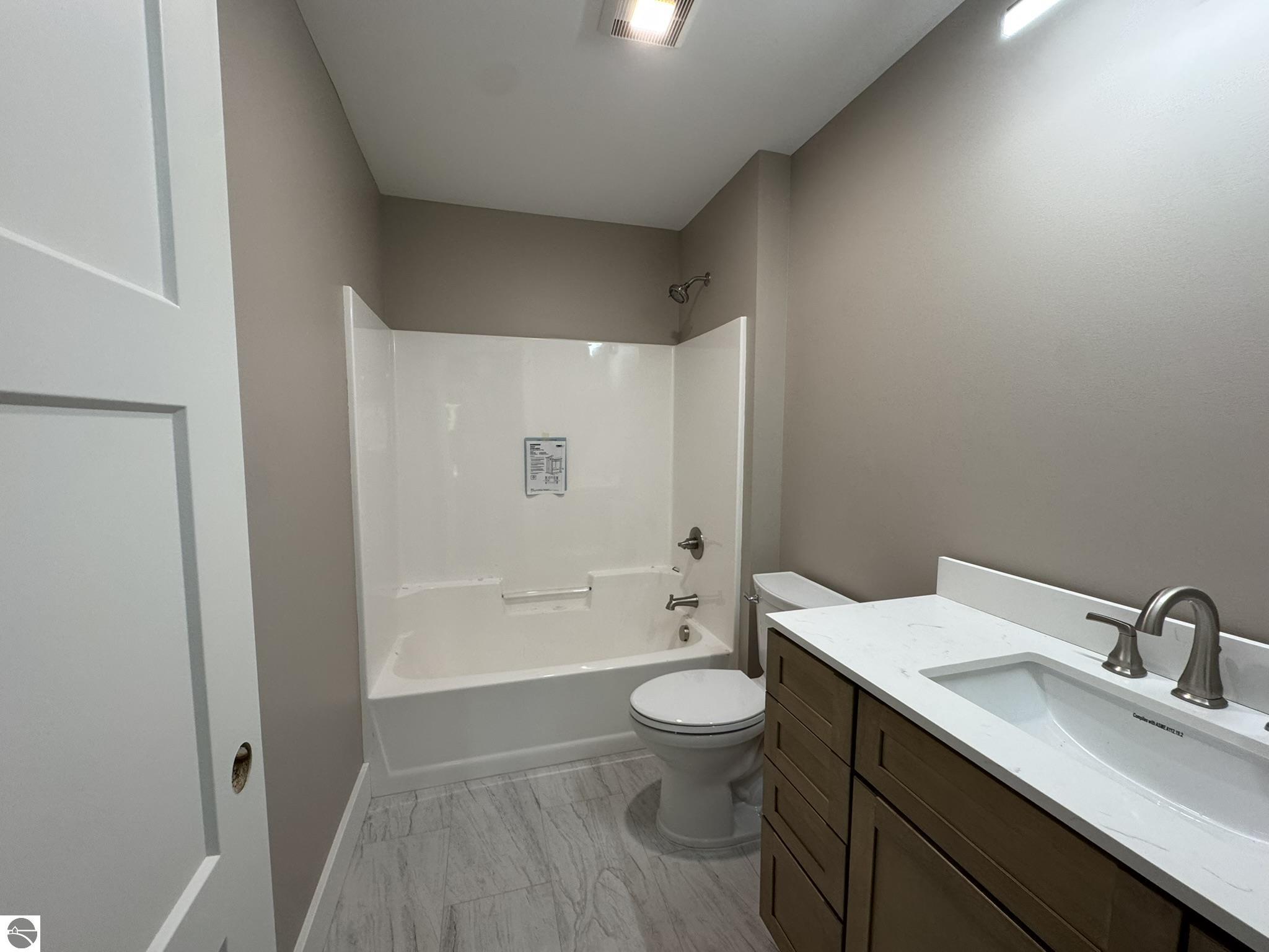 2418 Hawks Eye Drive