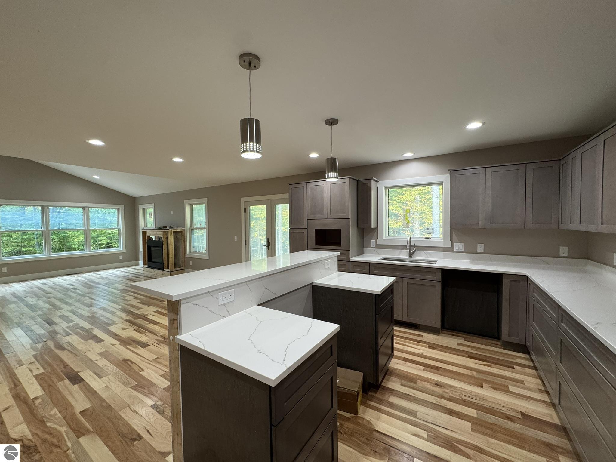 2418 Hawks Eye Drive