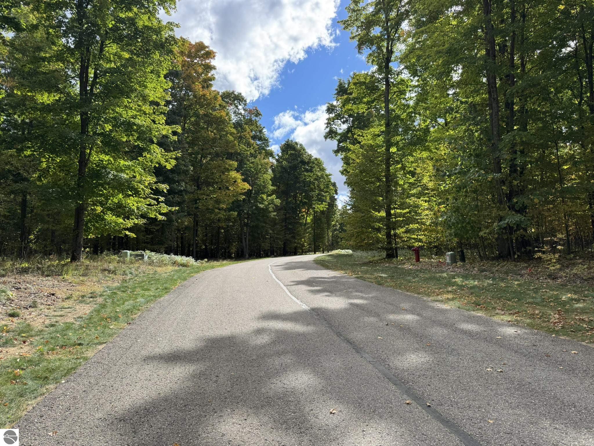 2418 Hawks Eye Drive