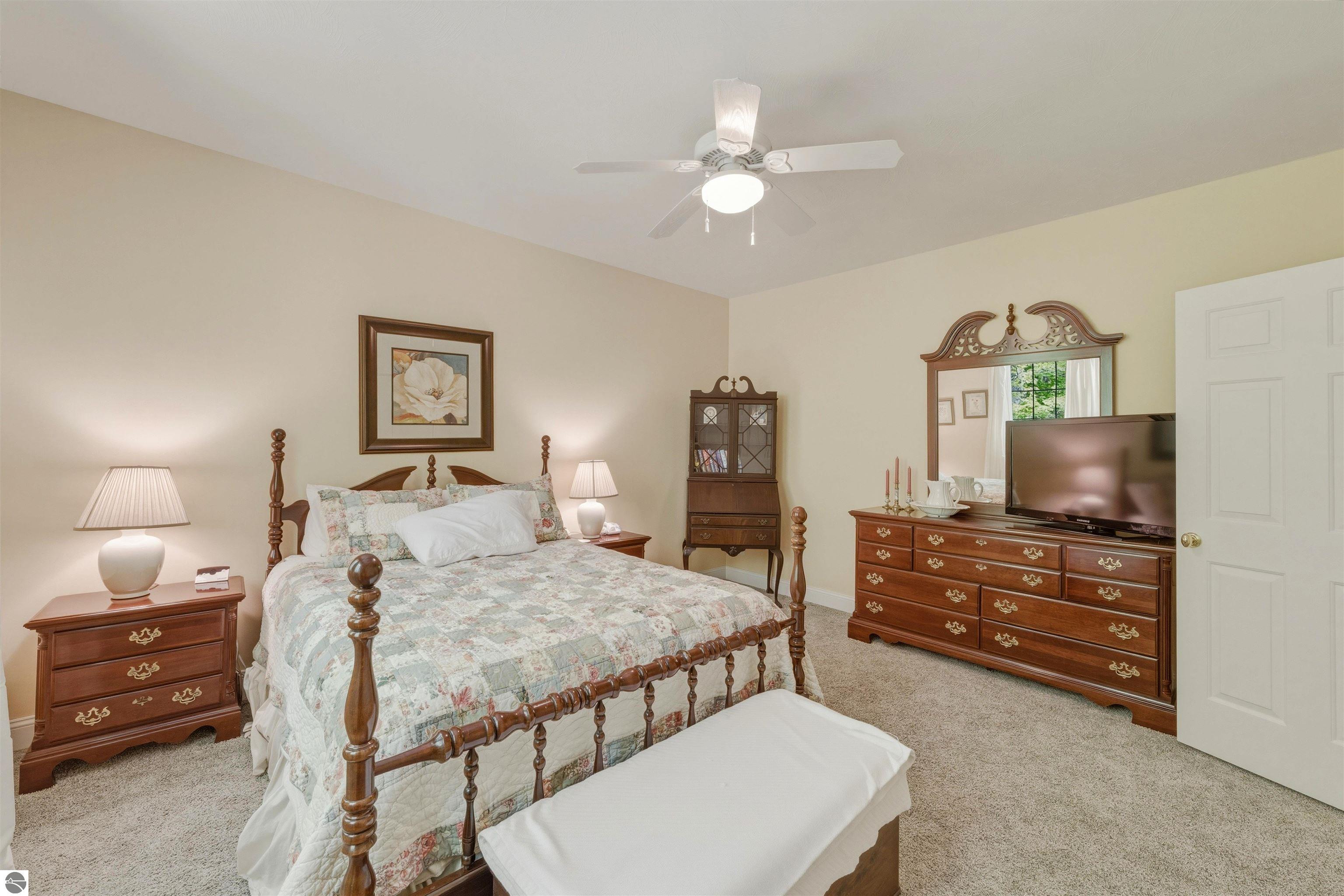 8745 Wheeler Oaks Drive