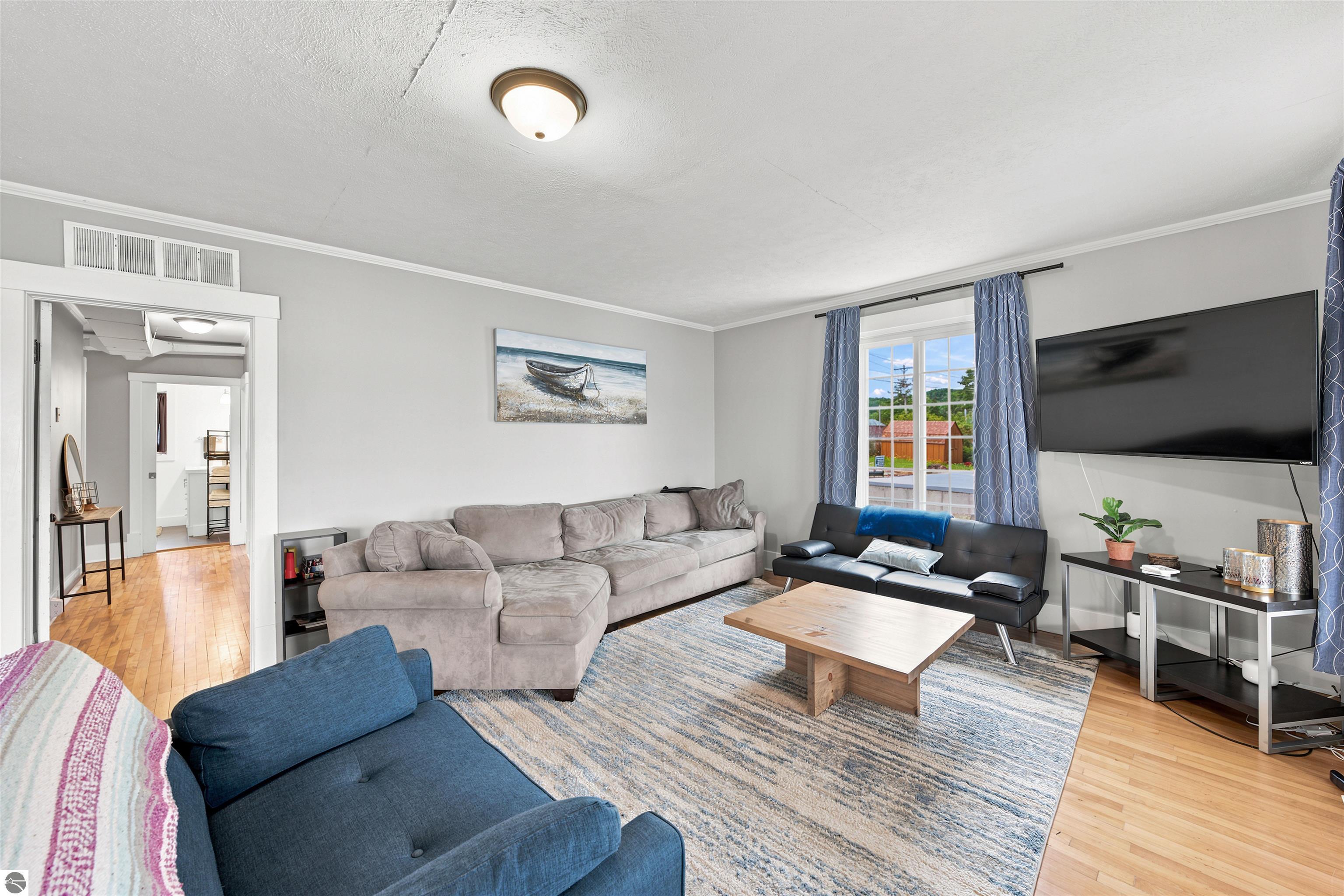 7636 Crystal Beach