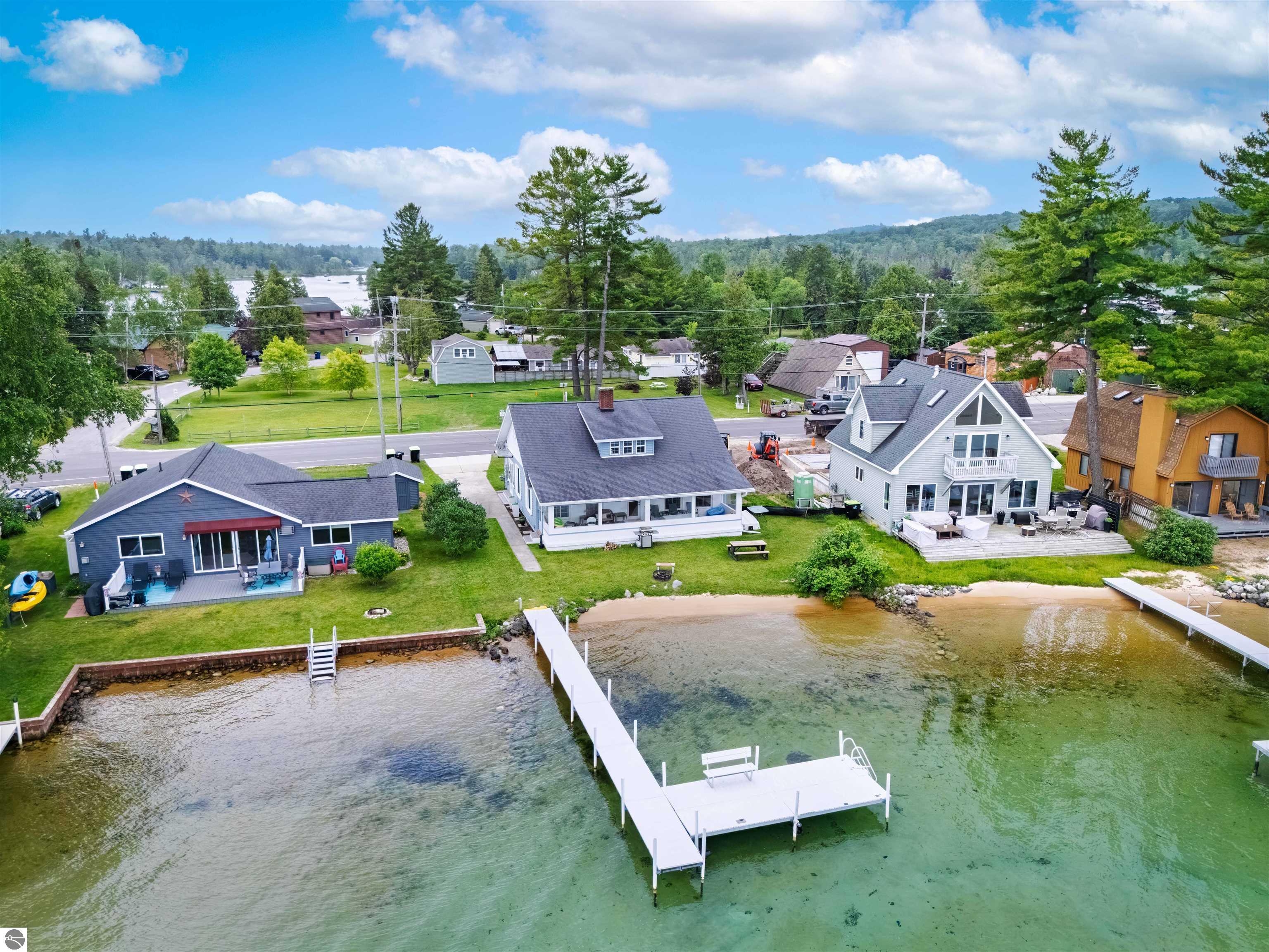 7636 Crystal Beach