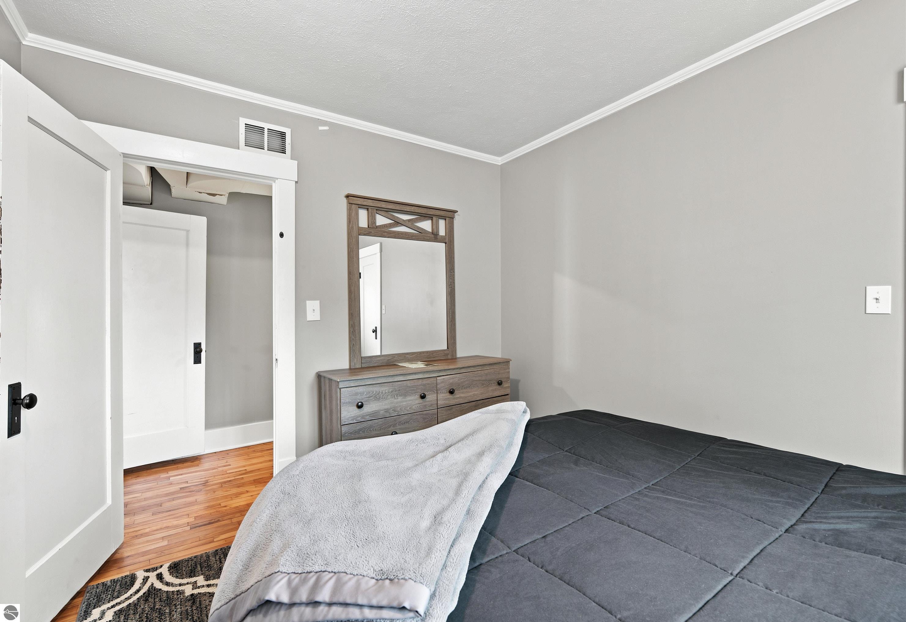7636 Crystal Beach