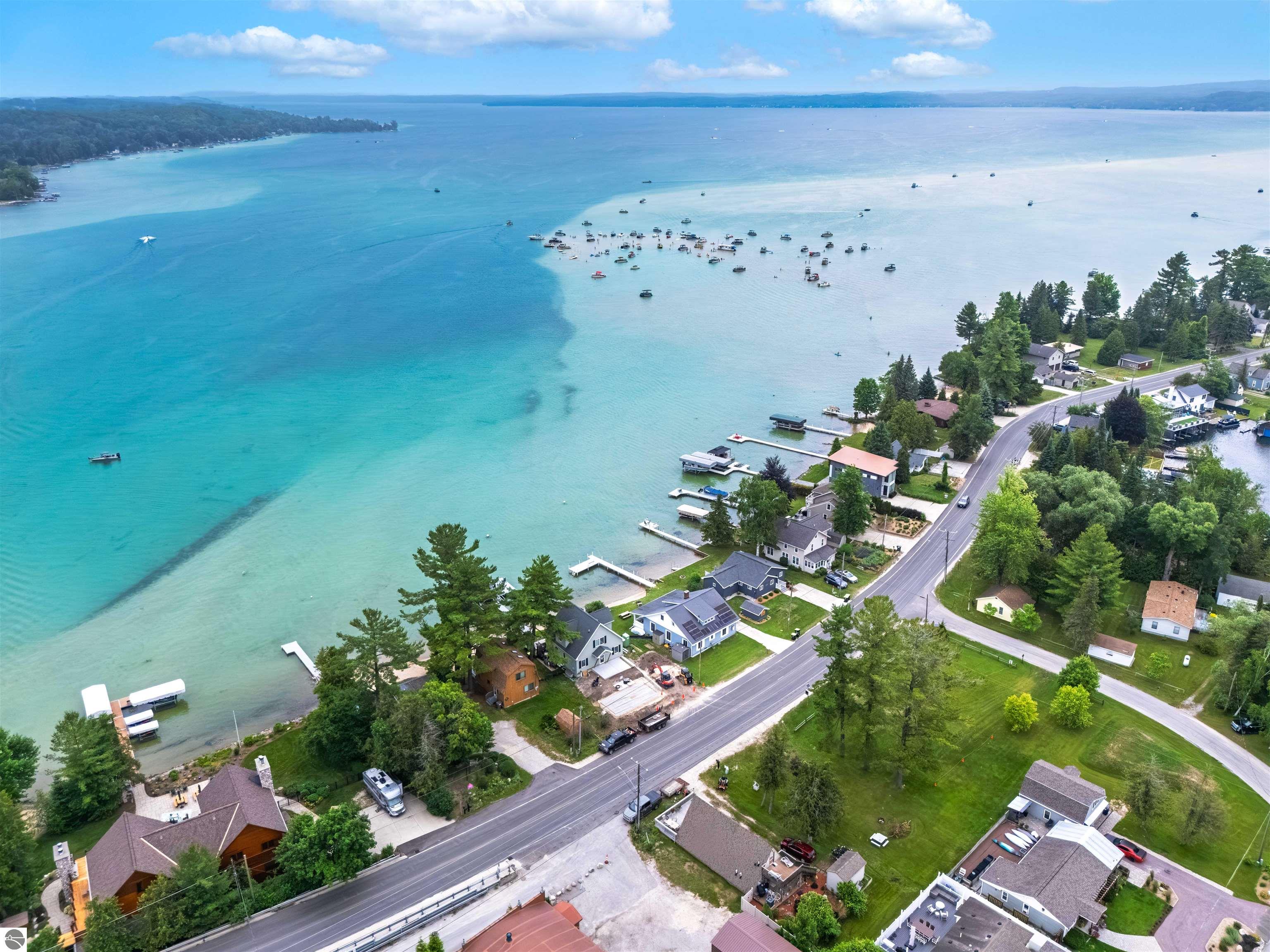 7636 Crystal Beach