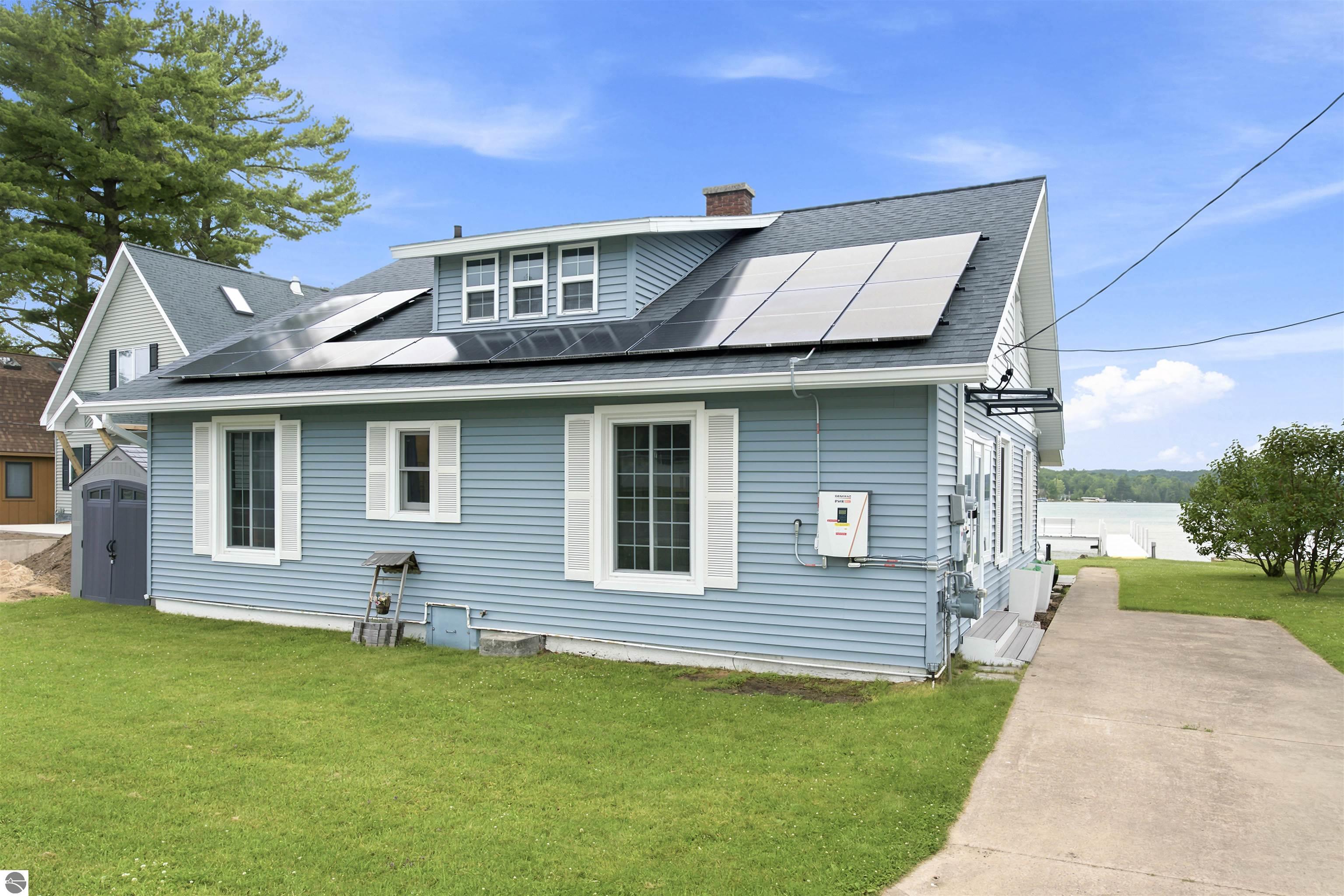 7636 Crystal Beach
