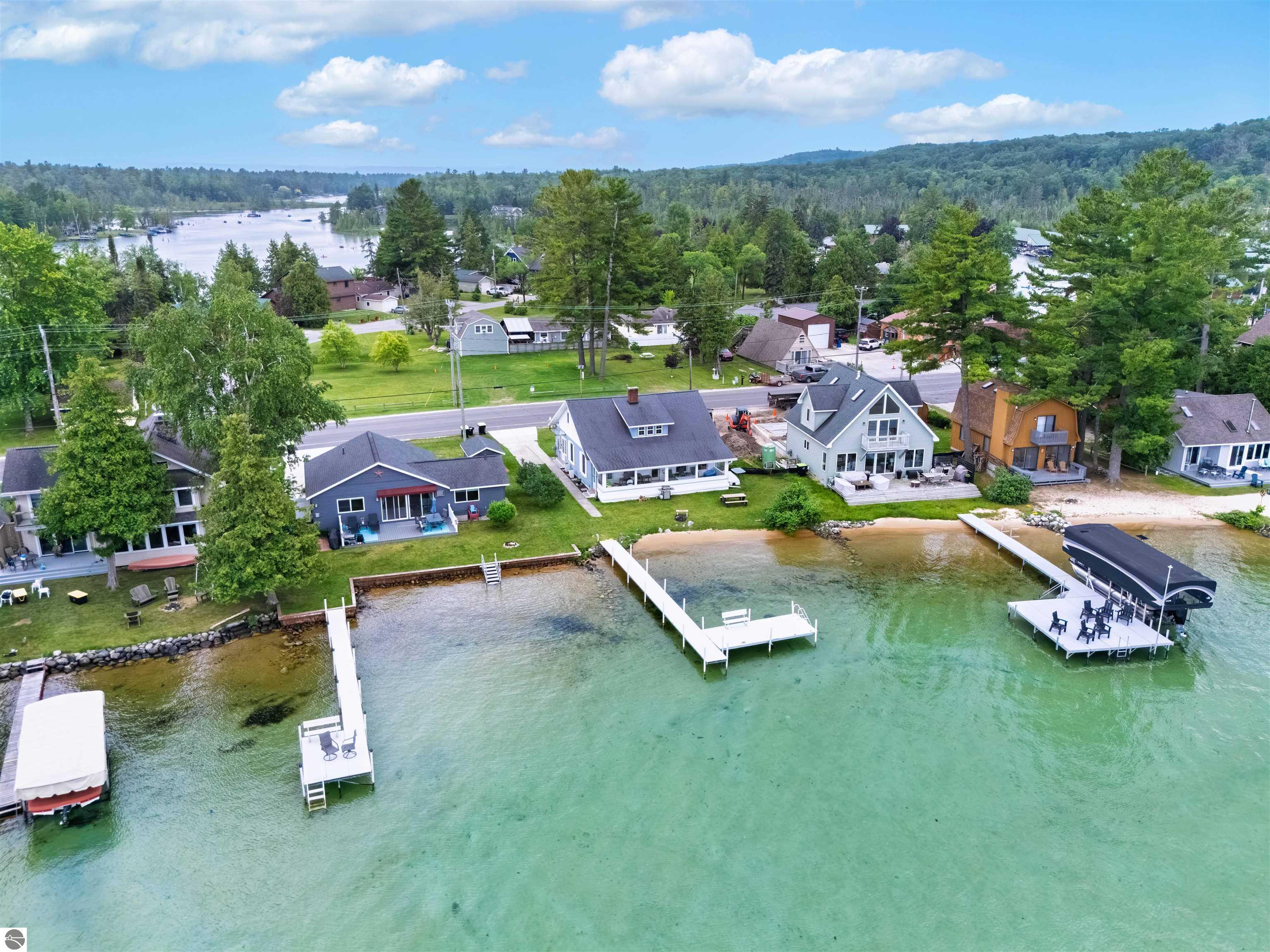 7636 Crystal Beach