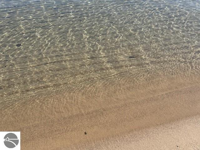 7636 Crystal Beach