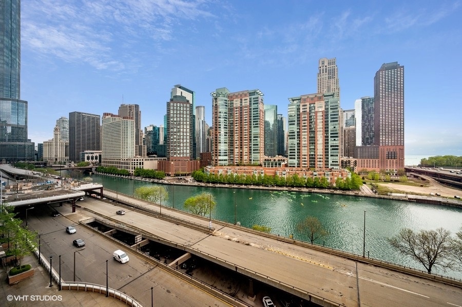 450 E Waterside Drive Unit: 510