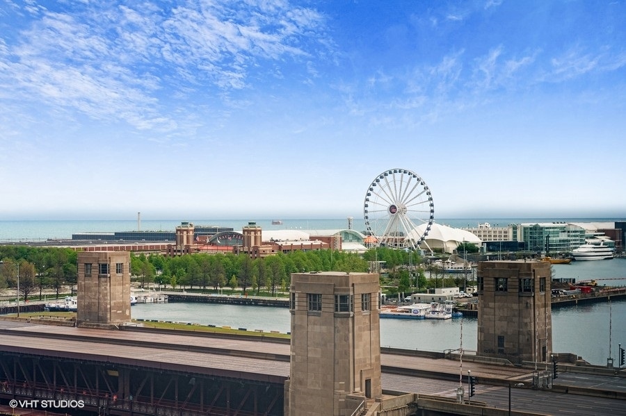 450 E Waterside Drive Unit: 510