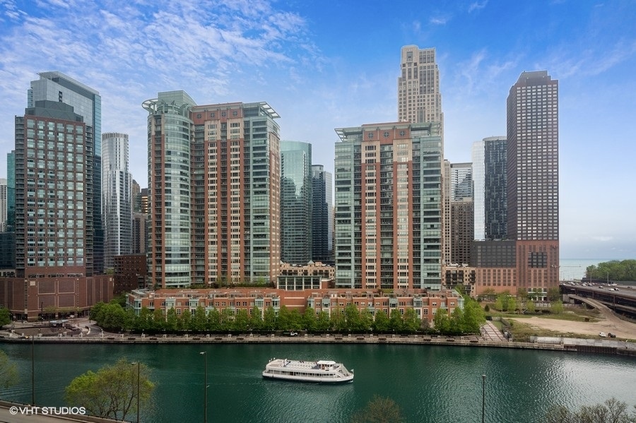 450 E Waterside Drive Unit: 510