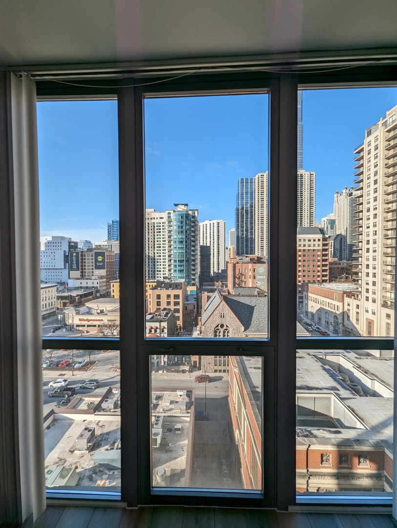 600 N Dearborn Street Unit: 1105
