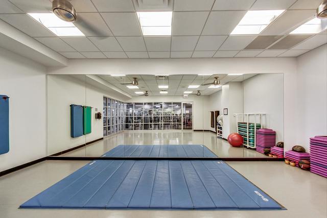 225 N Columbus Drive Unit: 5506