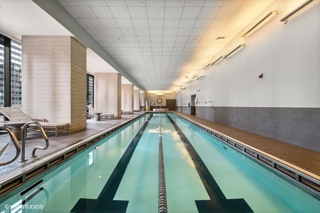 225 N Columbus Drive Unit: 5506