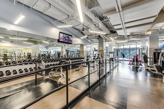 225 N Columbus Drive Unit: 5506