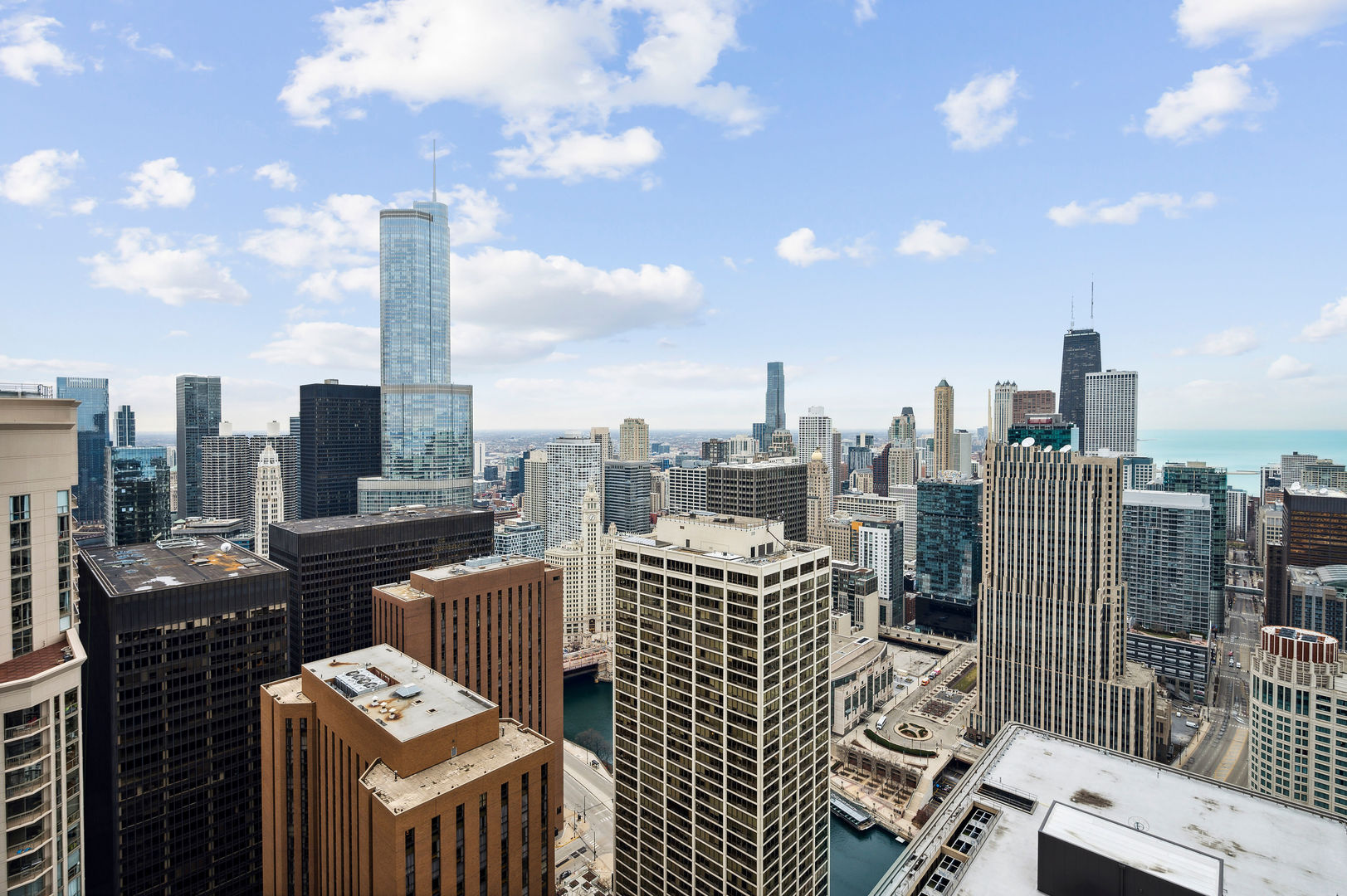 225 N Columbus Drive Unit: 5506