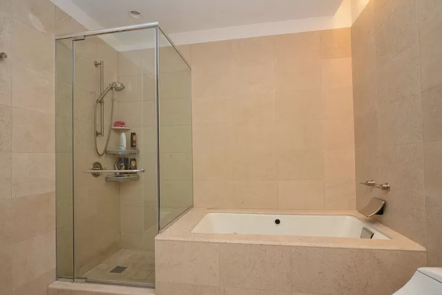 401 N WABASH Avenue Unit: 40I