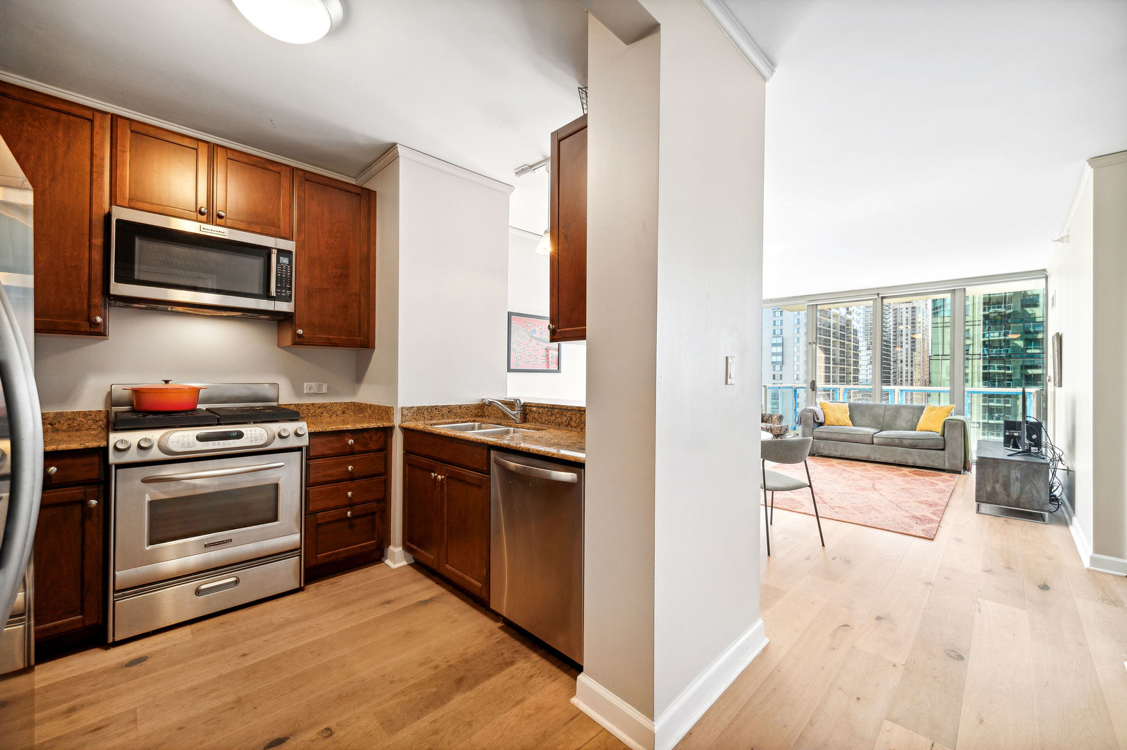 420 E Waterside Drive Unit: 2704