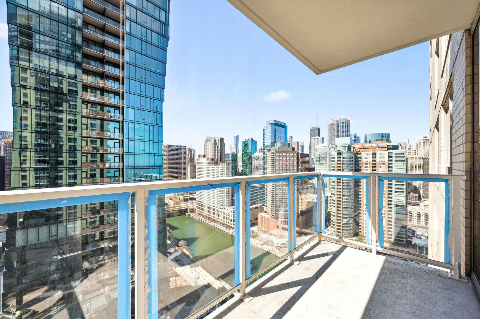 420 E Waterside Drive Unit: 2704